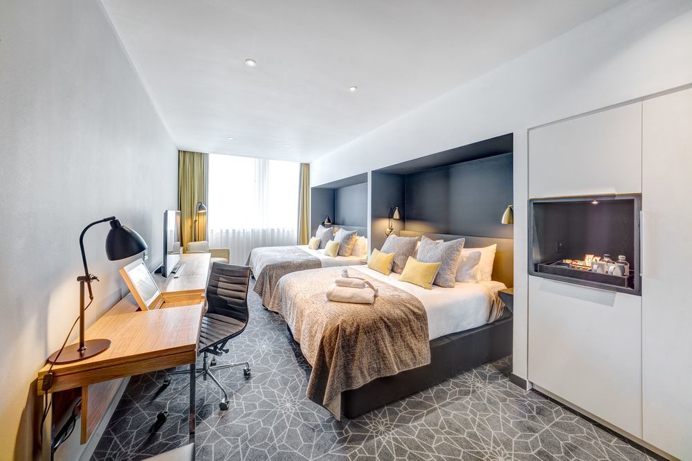 Apex City Of Bath Hotel Екстериор снимка